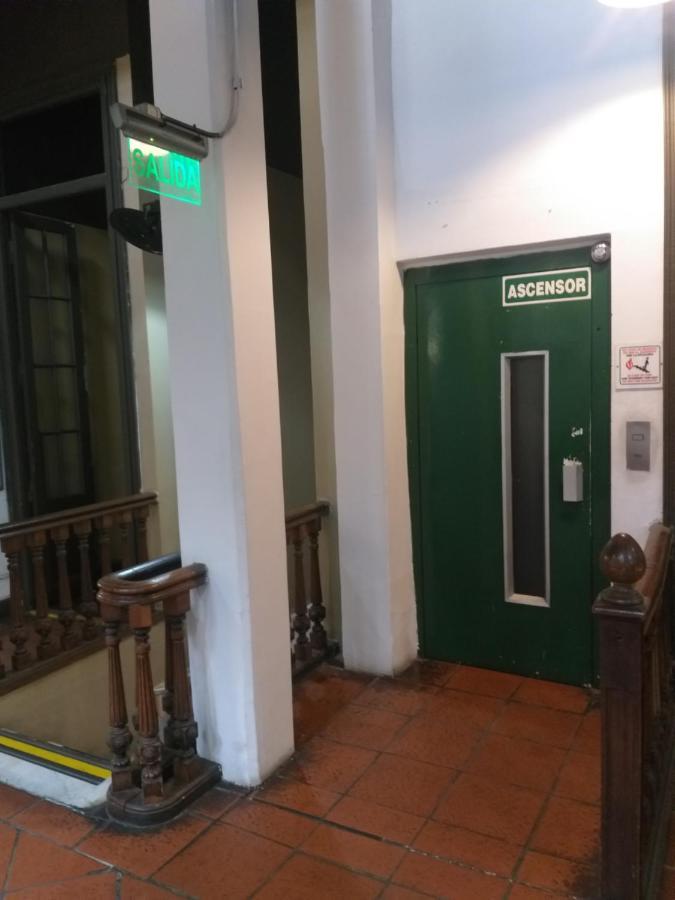 ホテルSantino Recoleta ブエノスアイレス エクステリア 写真